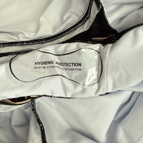 Leopard Print One-Piece Swimsuit SUUKSESS Leopard Women's Bathing Suit Swimsuit - Picture 6 of 8